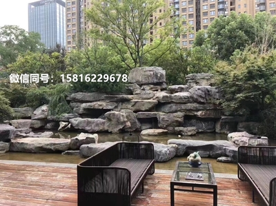 广东太湖石厂家批发 黑色景观石材在园林设计中的应用与选择